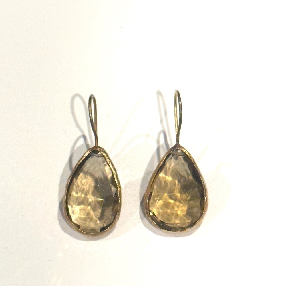 Elegant Gold Teardrop Earrings